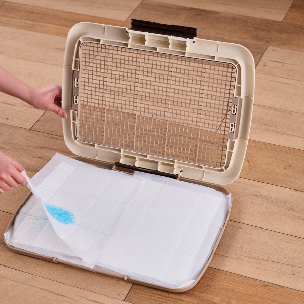 しつけるシーツＷ消臭ｎｅｏ 薄型ハーフサイズ トイレトレーに重ねて使うとお手入れらくちん