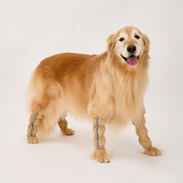 【マンダリンブラザーズ】　レインレッグカバー ベージュ ※モデル28ｋｇ XLサイズ着用