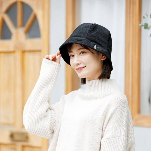 猫刺しゅう　コーデュロイハット