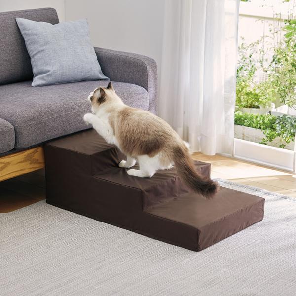 シニアにやさしい広々ステップ 防水ブラウン・3段タイプ