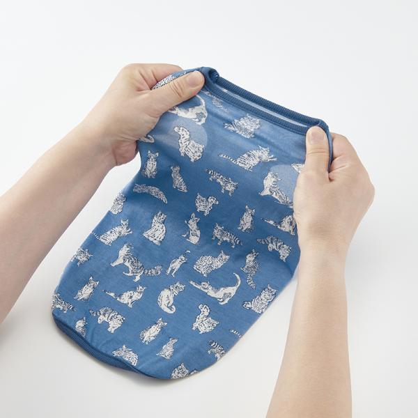 猫柄ネコタンク 伸縮性あり。やわらかな着心地。