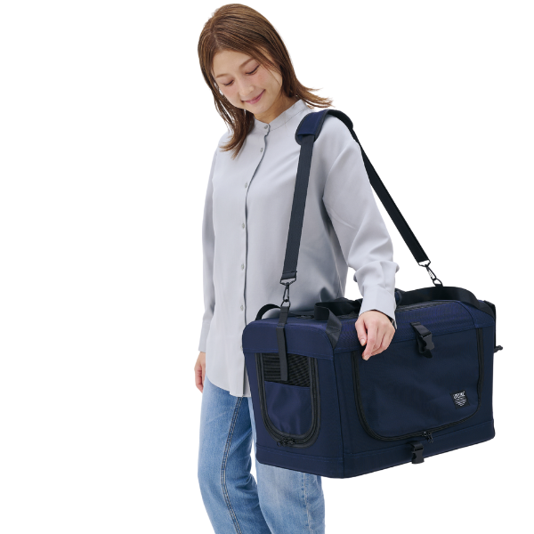 ドライブボックスキャリー ネイビー / ショルダーベルトは 取り外し可能。