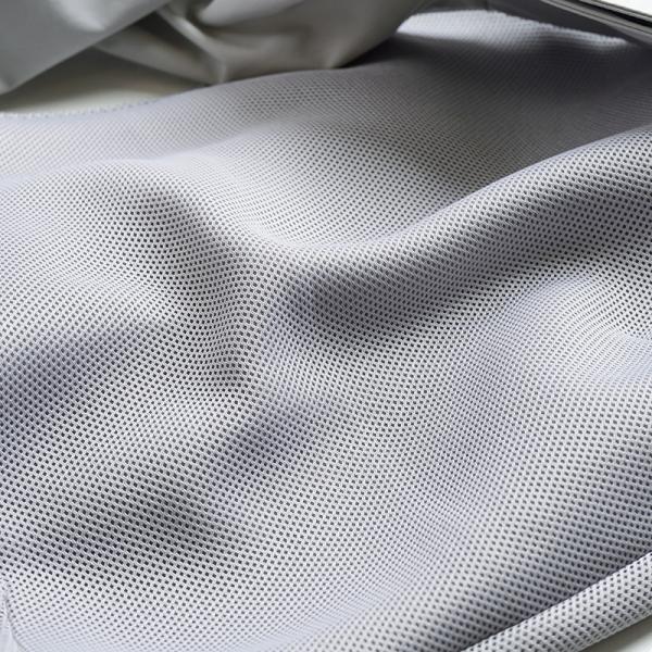 メッシュフロントホールドスリング 柔らかく通気性にも優れたクッションメッシュ生地。