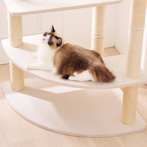 多頭用大きなダブルハンモックタワー（高さ170cm　据え置き型　多頭飼い　大型猫） 棚板は奥行30cm。登りやすくのびのびくつろぐこともできます。