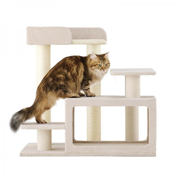 シニア猫にやさしいローステップタワー（高さ72cm 据え置き型 シニア猫 子猫） アイボリー<br>登りやすい高さと幅、導線を追求。段差はたったの15cm！