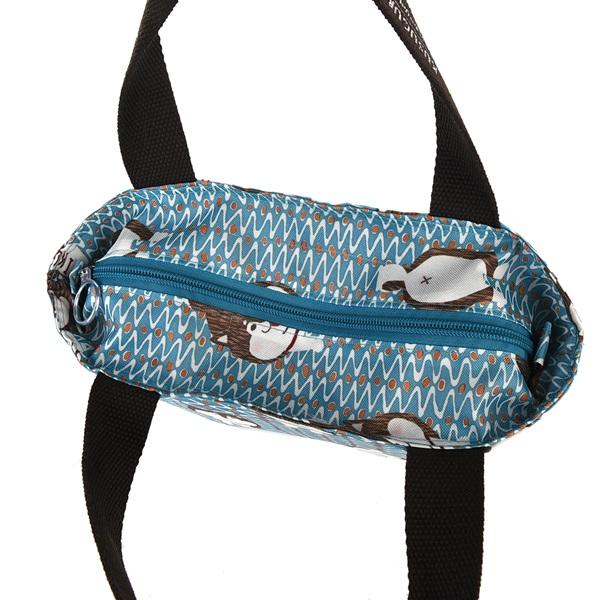 柴尻君　保冷保温　ランチバッグ 上部はファスナー付き。