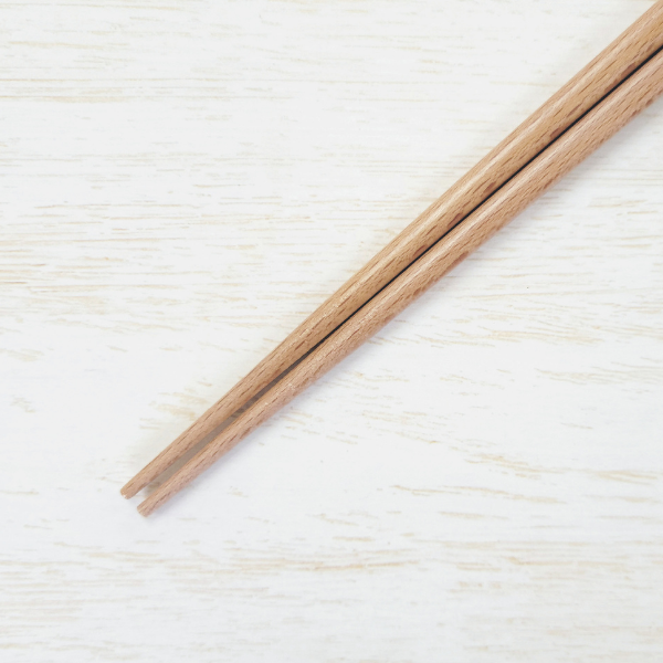 ニャンモニャイト箸 箸先は滑り止め加工でつまみやすい。