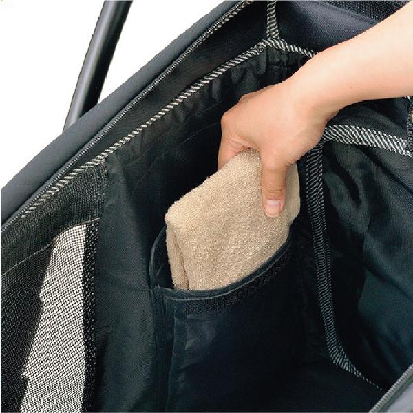 わんわんカート　中型犬用 内側にカイロなどを入 れられるポケット付き。