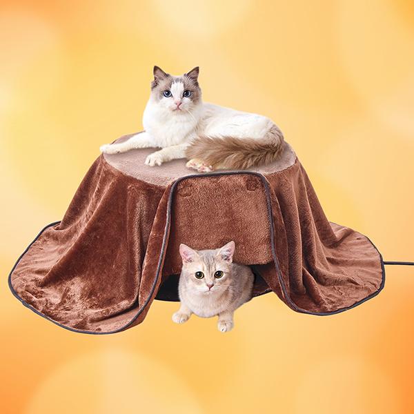 カラダ全体をあたためる猫のための丸型電気こたつ 