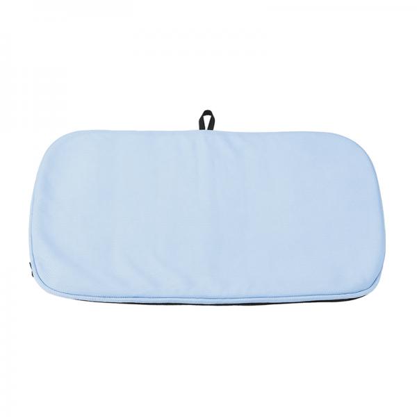 ふんわりクール　カート用マット 接触冷感でひんやりしながら、中わた入りでお布団みたいな柔らかなさわり心地