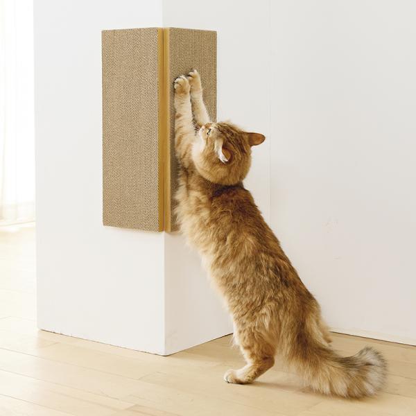 穴あけ不要 壁に貼るだけマグネット爪とぎ ２枚使えば広々コーナー使いも！