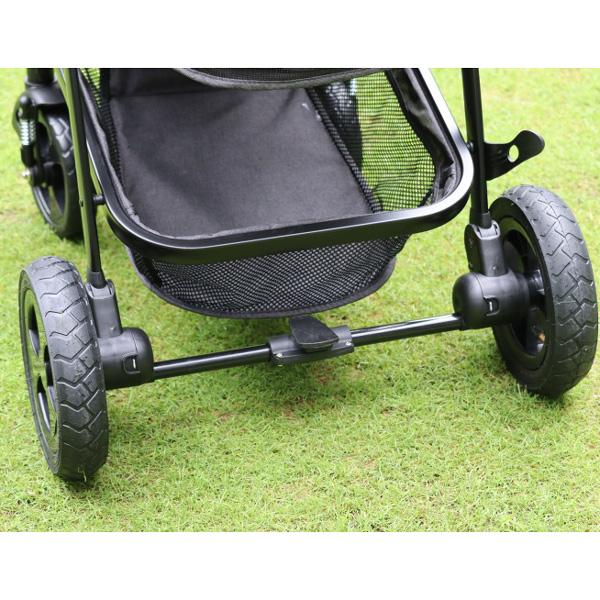 ハクサン　ファーストストローラーＭＩＮＩ 後輪はエアタイヤで快適な走行性