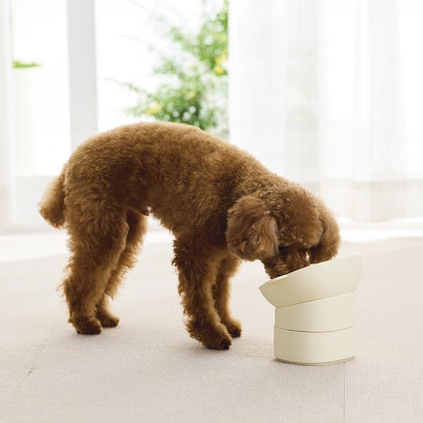 角度を調節できるシリコンフードボール 本体・ミルク