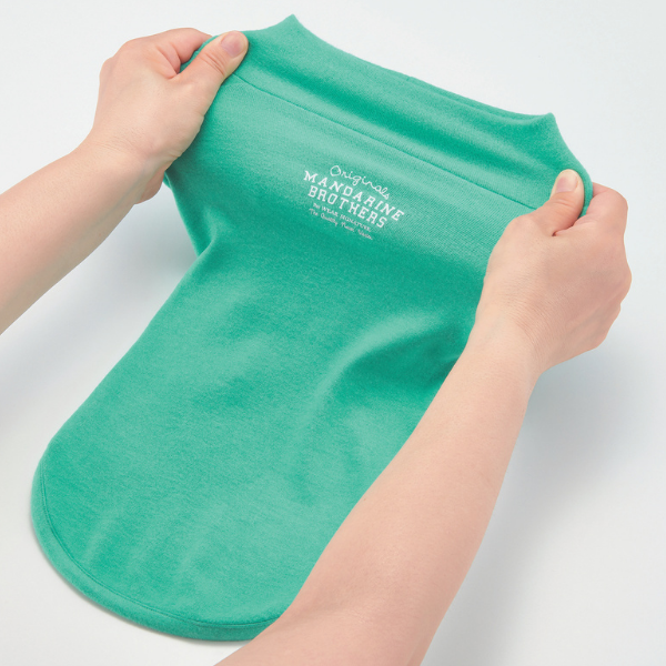 【マンダリンブラザーズ】スキンタイトウォームＴシャツ よく伸びて、着せやすい