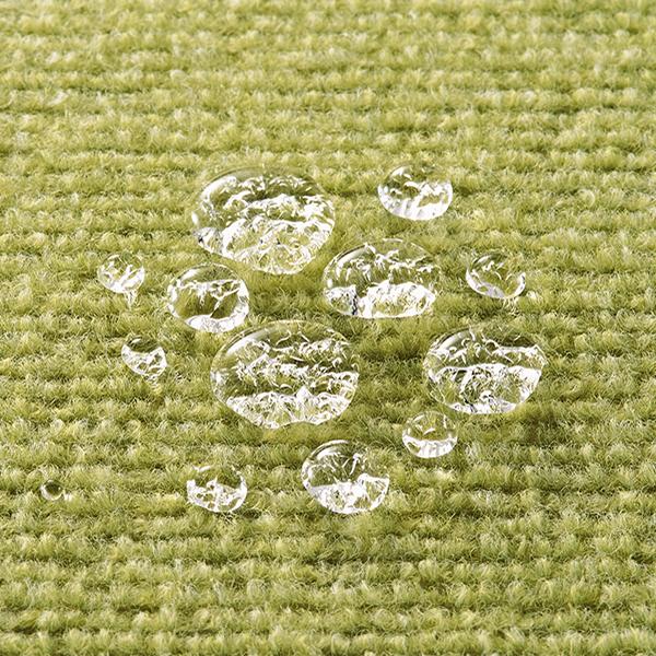 ピタッと吸着タイルマット　ミニ はっ水・消臭加工付き