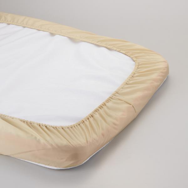 アルテア体圧分散マット　専用防水カバー ゴム仕様で付け外し簡単。