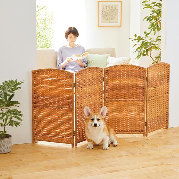 軽量ついたてゲート （ペットゲート 置くだけ） L・ライトブラウン／飛び越えにくい高さ79cm
