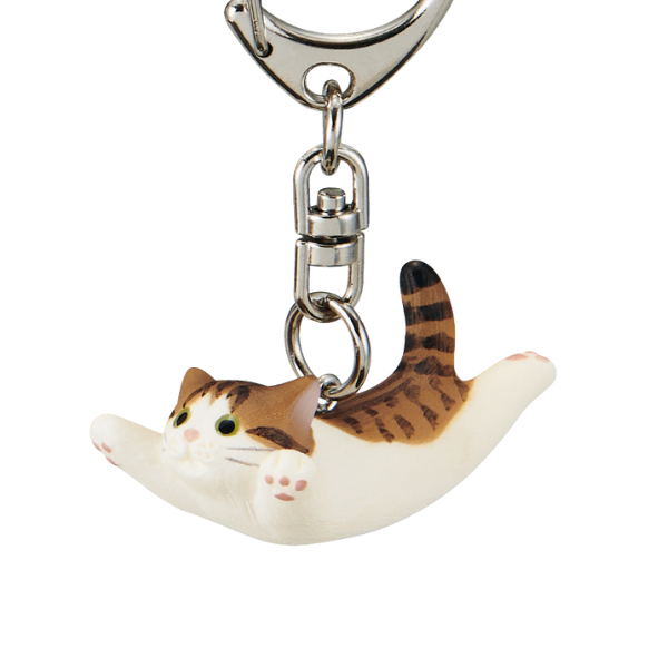 跳ぶにゃん　キーホルダー キジトラ白