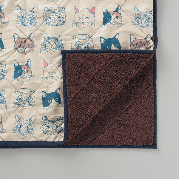 キルトタブリエ　ヴェリアスキャット ぽかぽかの裏ボア付き。