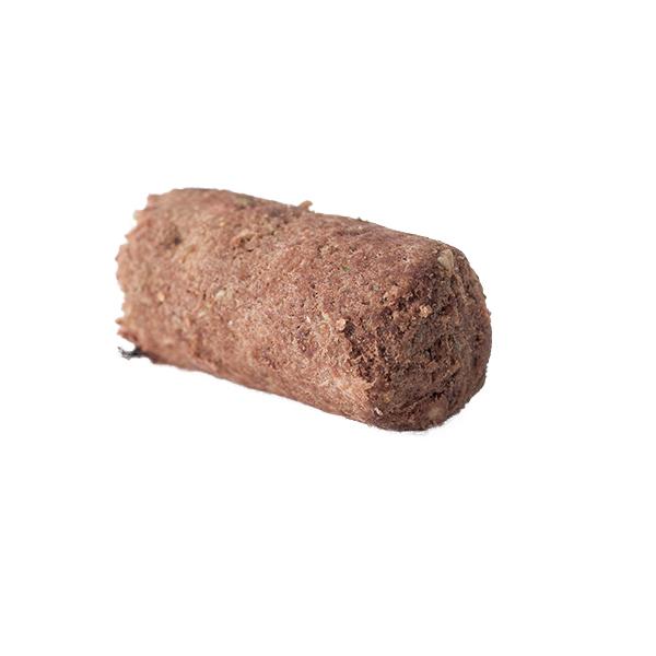 Ｋ９ナチュラル　フリーズドライ　ビーフ＆ホキ 約2cm／手で簡単にほぐせます。