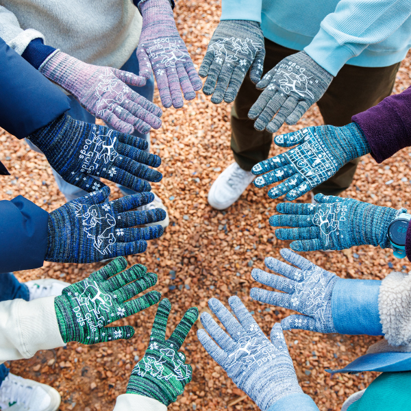 わんことの見守りがわかる軍手 ＭＩＸカラー 何色が届くかはお楽しみに。