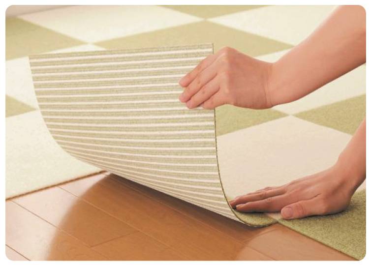 *☆38枚セット ピタッと吸着タイルマット 犬用マット(滑り止めマット)☆* ra03061.jpg