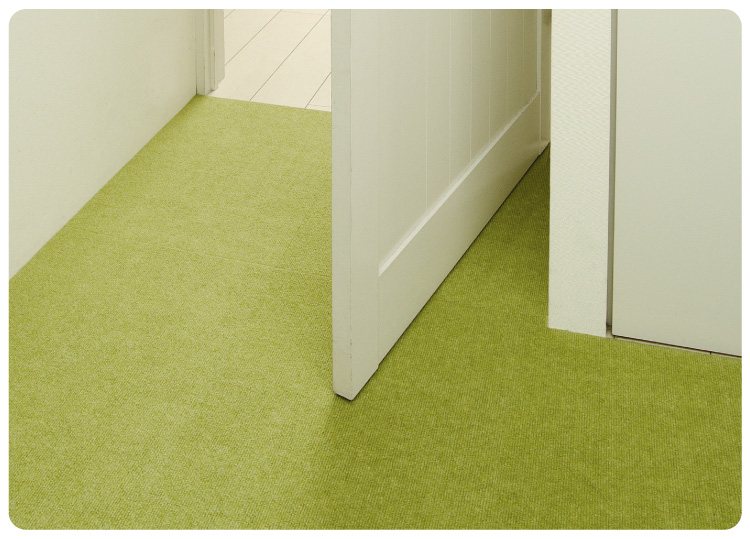 ピタッと吸着タイルマット 大判サイズ(犬 猫 滑り止め）｜ ペット用品